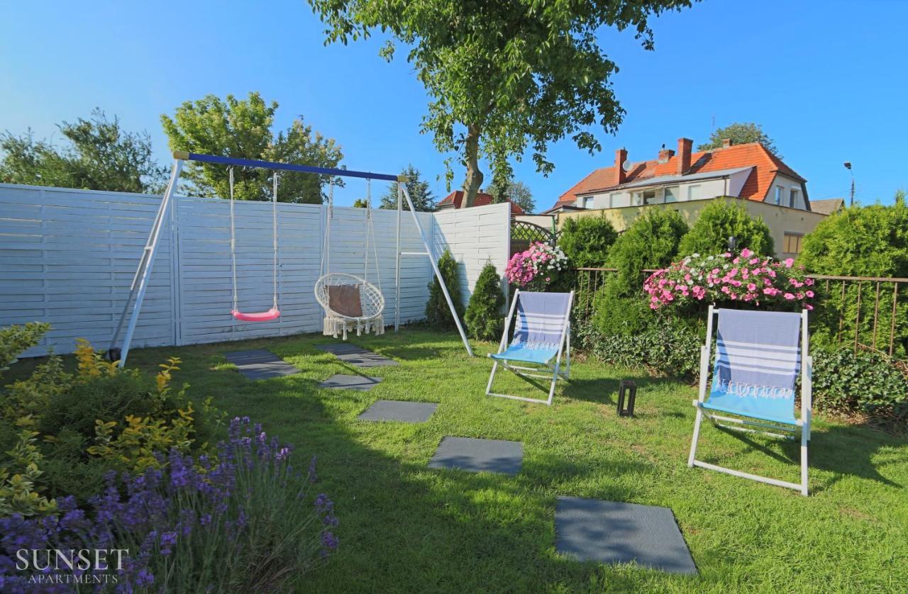 Sunset Apartments - Domek Z Ogrodem Grilem I Parkingiem! Свиноуйсьце Экстерьер фото