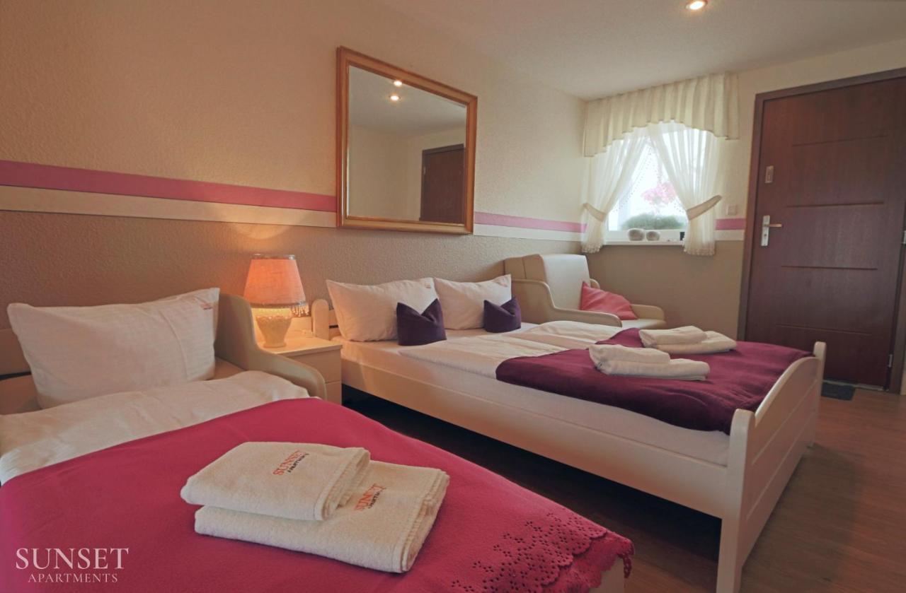 Sunset Apartments - Domek Z Ogrodem Grilem I Parkingiem! Свиноуйсьце Экстерьер фото